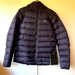 Arc’teryx Thorium AR Hoody Women’s size medium color Dimma